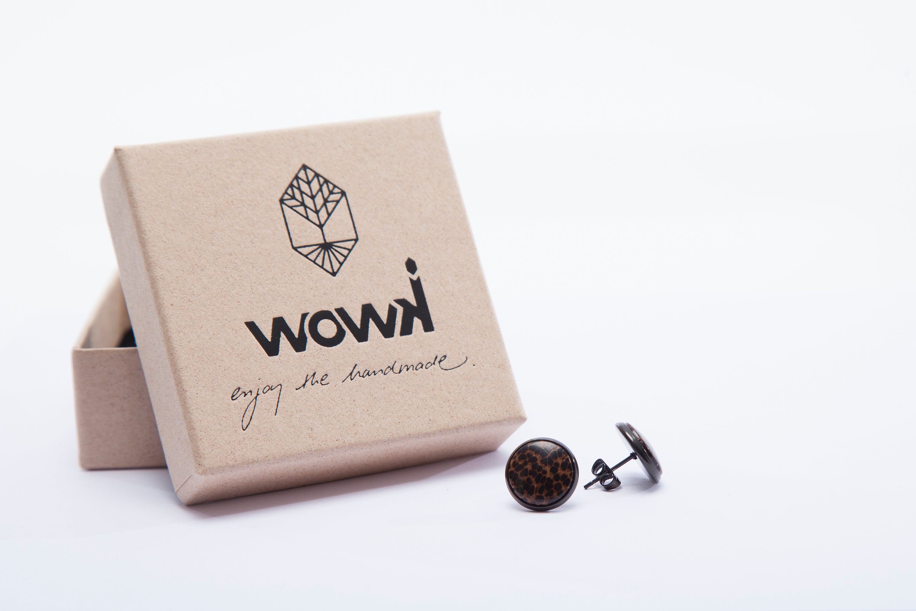 Ohrringe schwarz mit dunklem Palmenholz von wowki