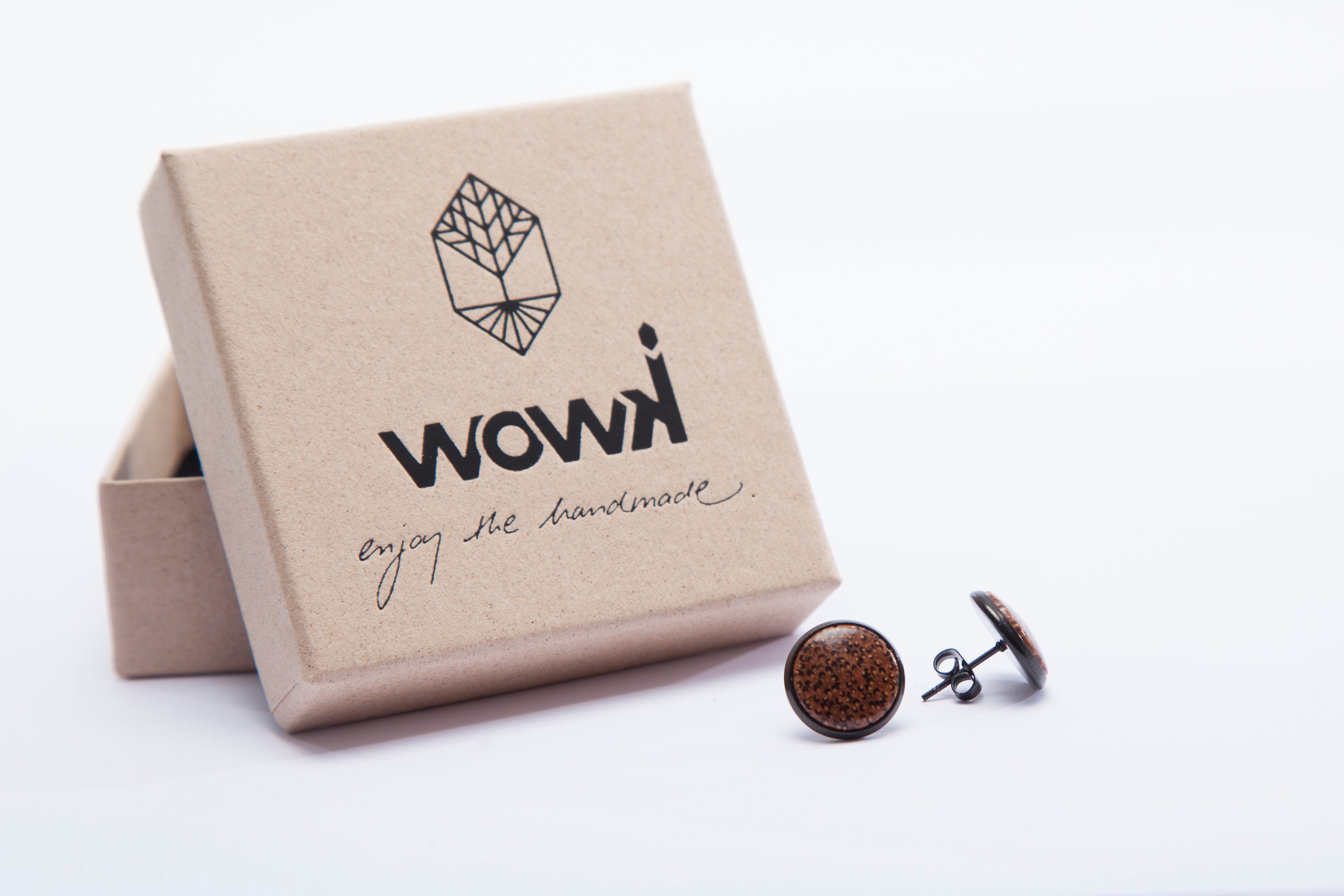 Ohrringe schwarz mit hellem Palmenholz von wowki