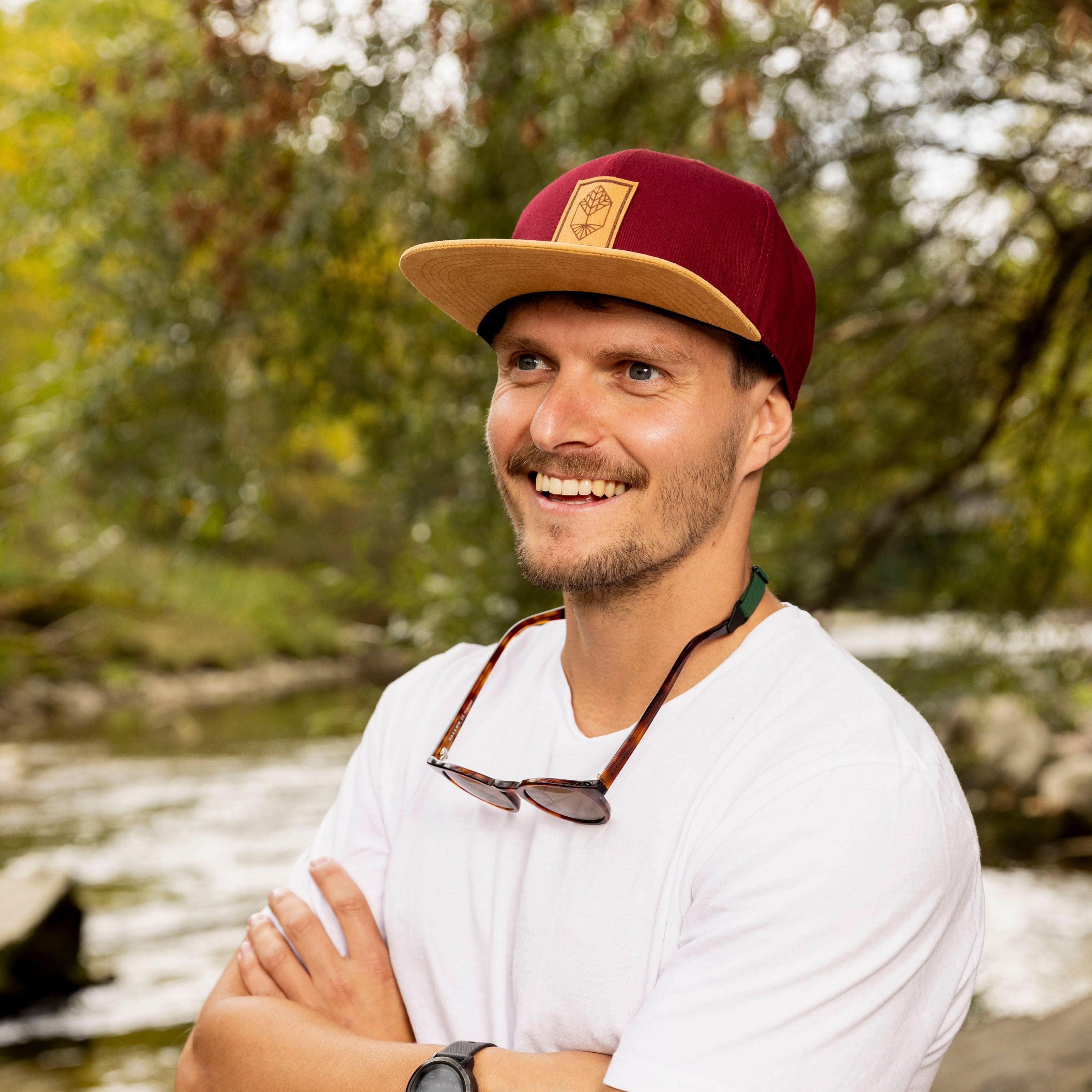 Snapback Cap Wildleder Weinrot von wowki