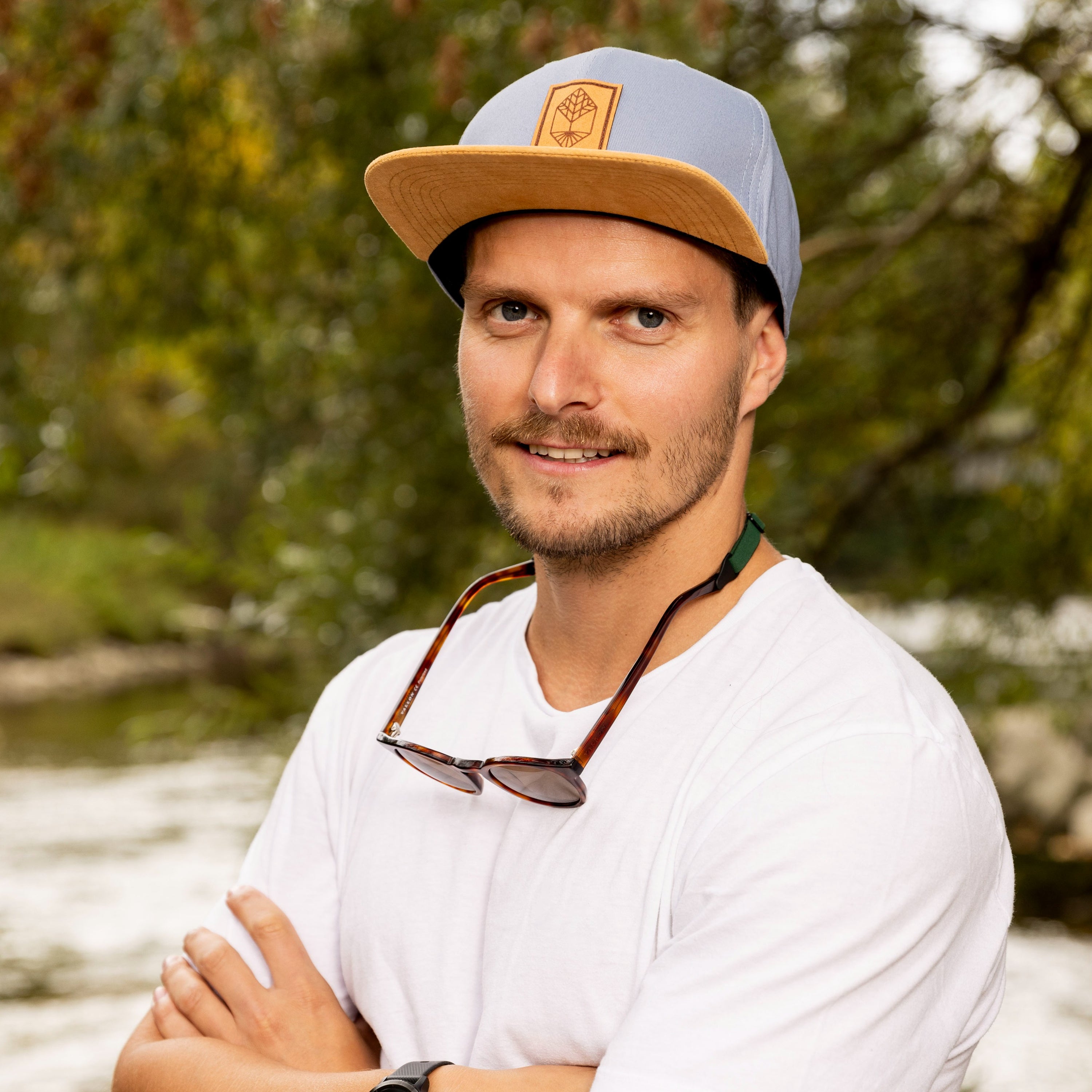 Snapback Cap Wildleder Babyblau von wowki